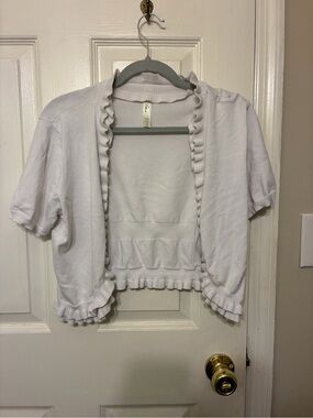 Pina Rossi White Ruffled Cropped Shrug or Bolero Cardigan